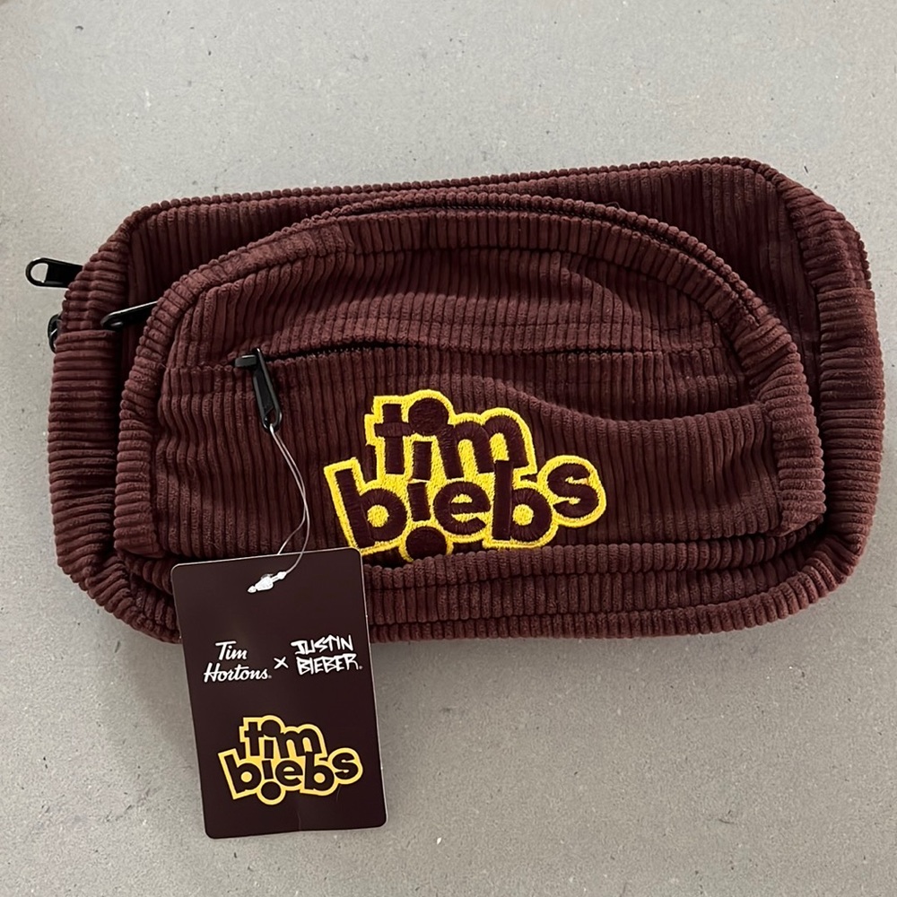 tim biebs fanny pack NWT